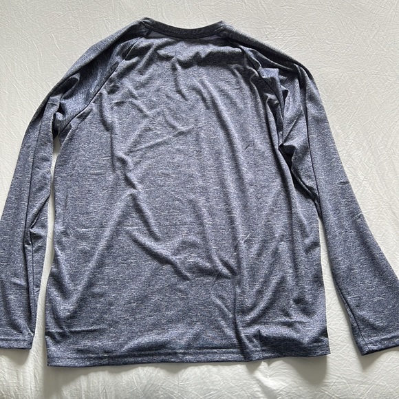 Mens Nike swim long sleeve - Picture 3 of 3